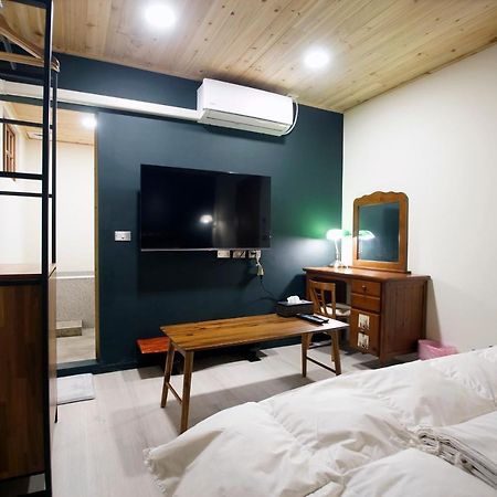 Pisces Youth Hostel Taitung Exterior foto